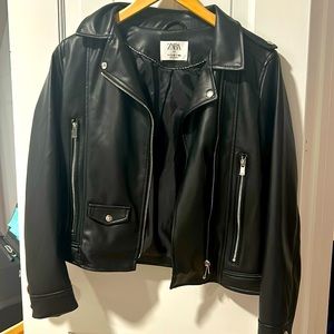 !! Zara kids leather jacket !!